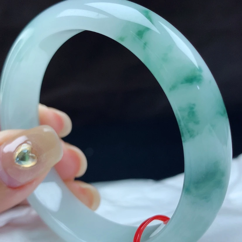 【闪购商品】翡翠手镯未镶嵌96747，