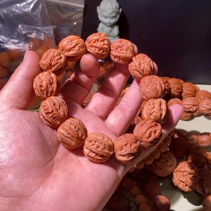 手串文玩核桃……33