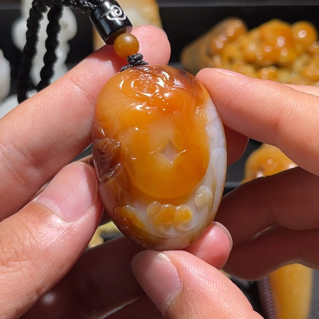 和田玉未镶嵌颈饰力*