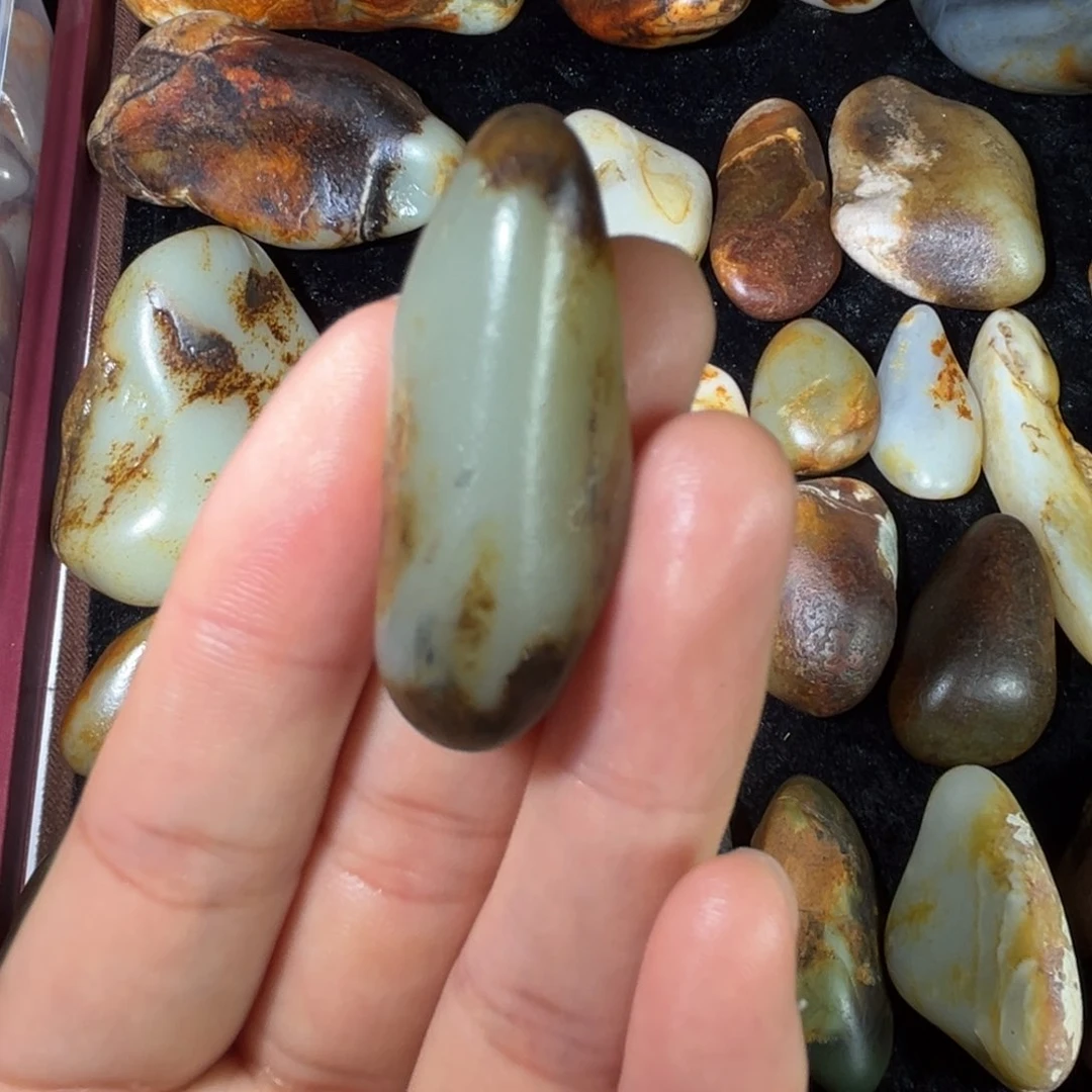 和田玉（糖玉）未镶嵌挂件15g