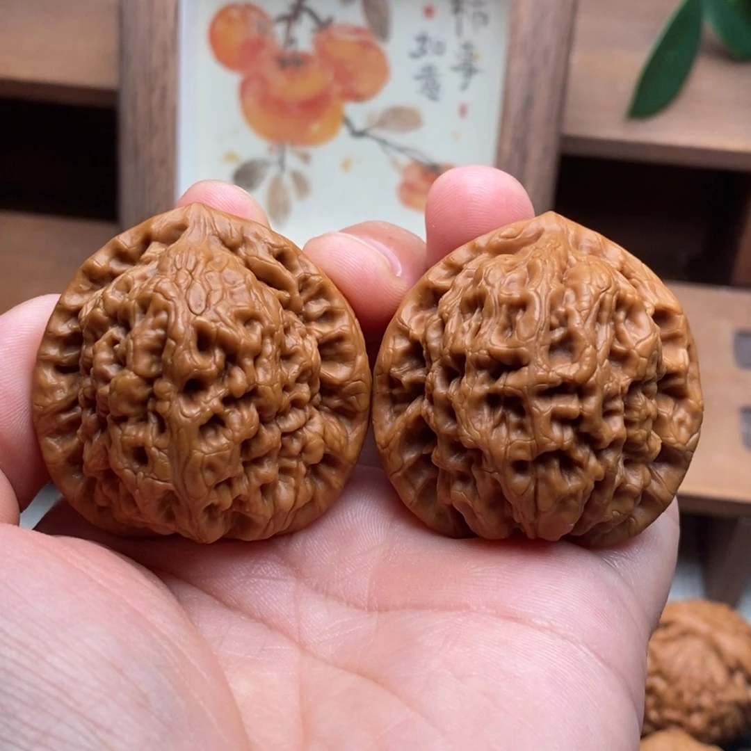 文玩核桃吊坠金公子40