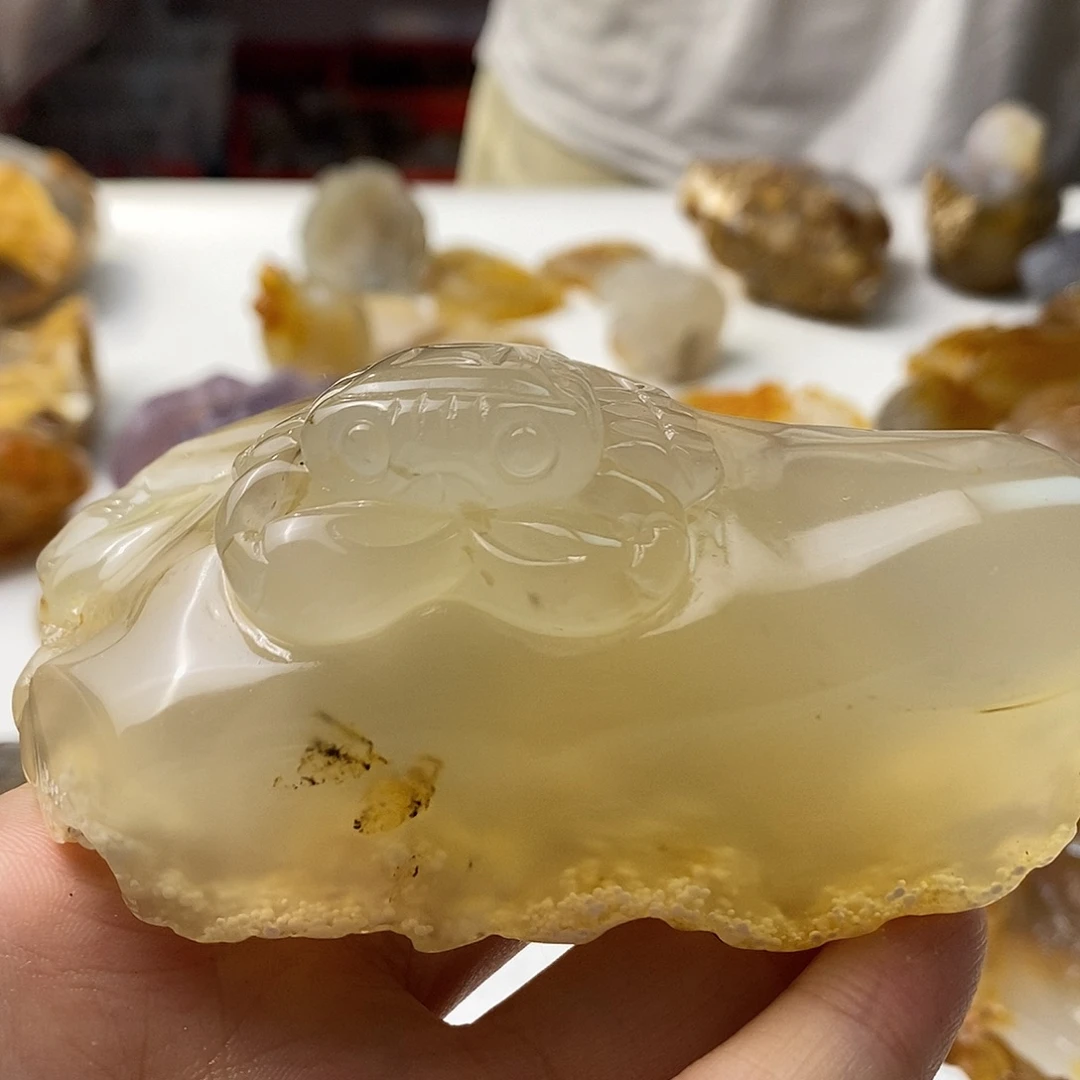 玛瑙/玉髓未镶嵌颈饰