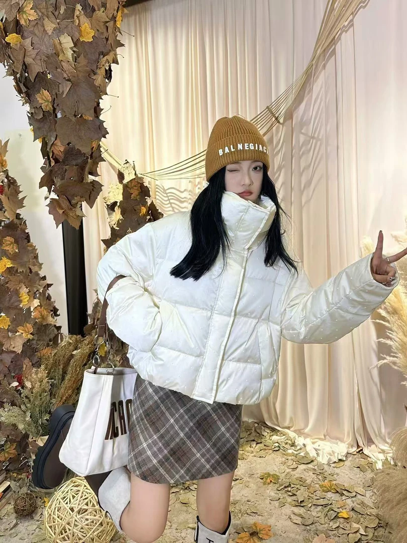 女短款2025新款冬装白鸭绒小个子面包服新品9938
