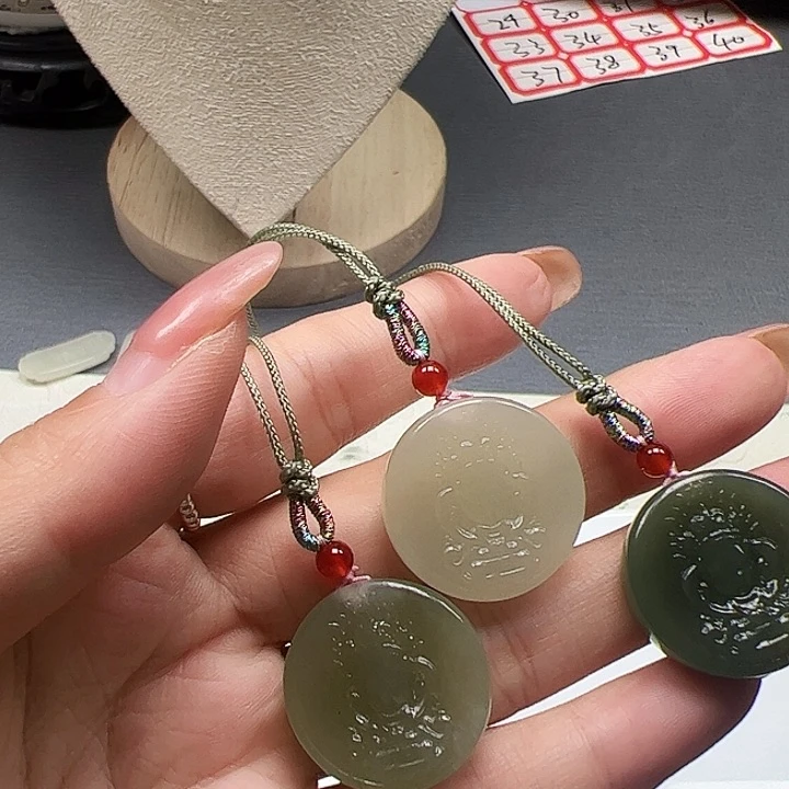 和田玉未镶嵌颈饰29