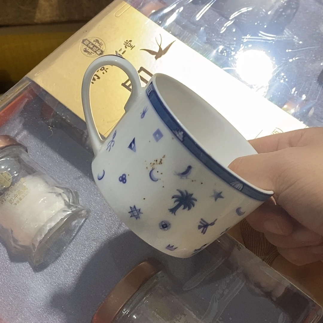 紫砂。。。。。。。。。。。。。。