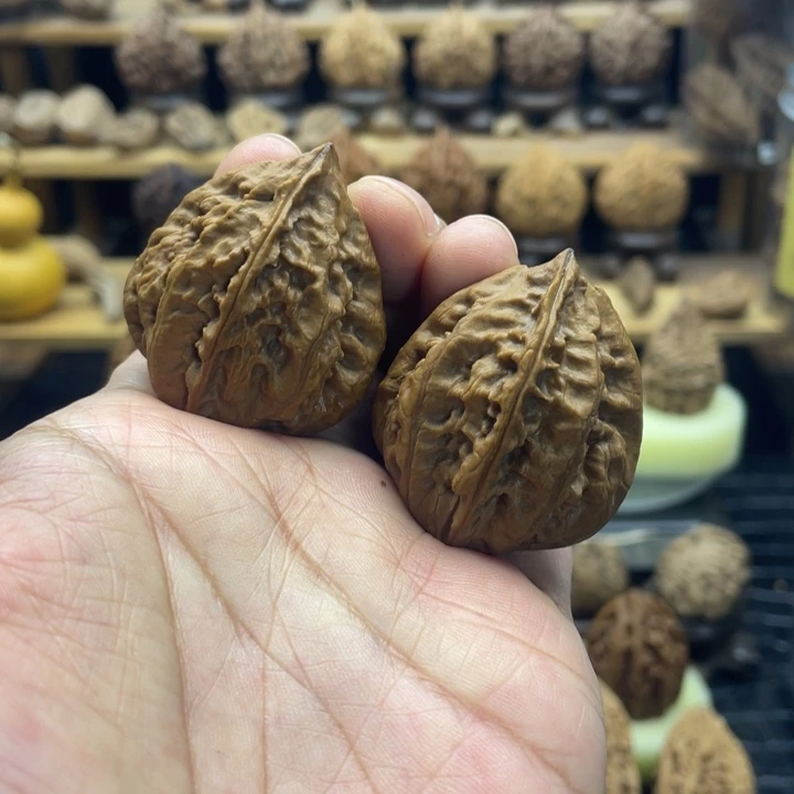 文玩核桃把件楸子50