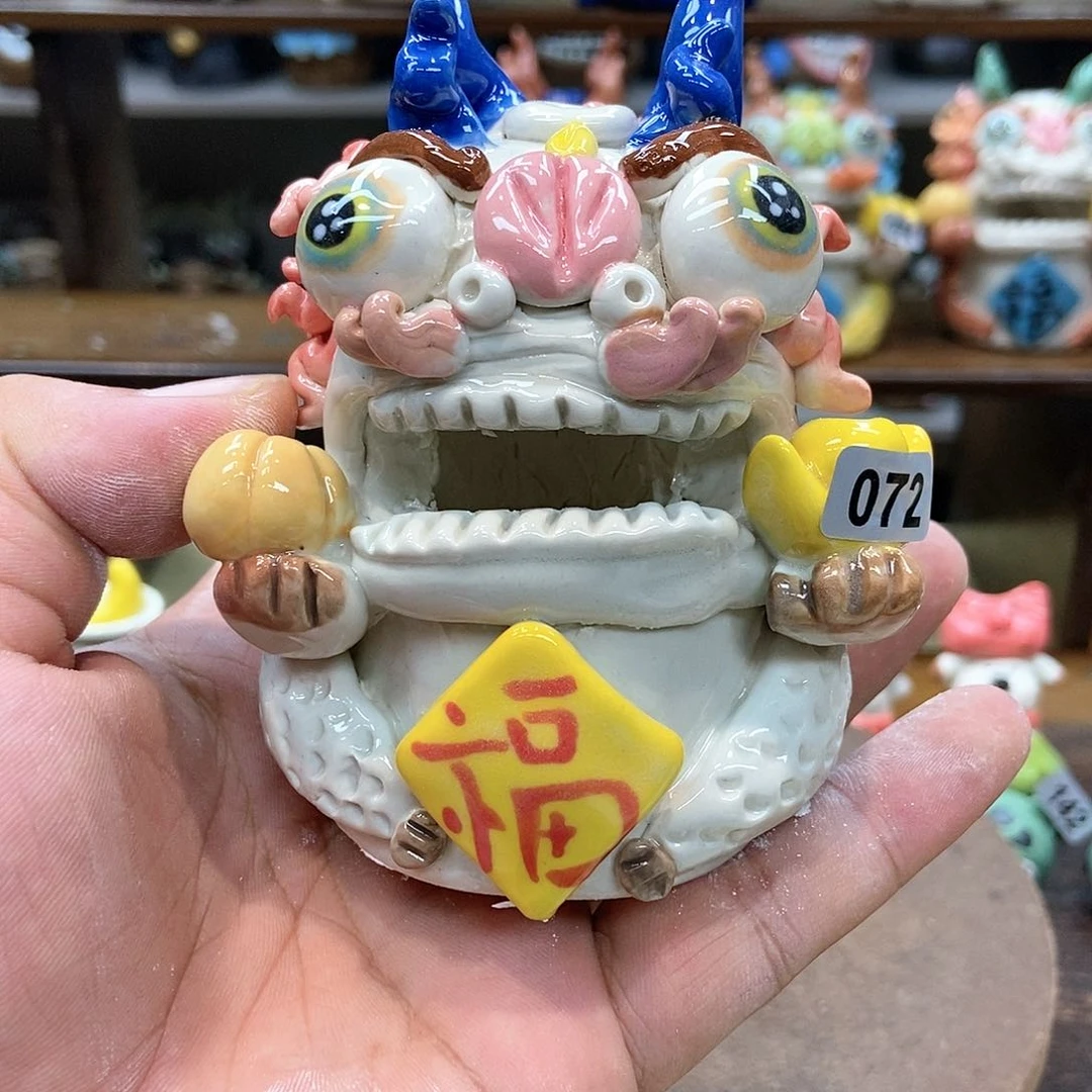 摆件直播间手工抽象陶瓷摆件072