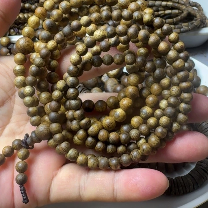 沉香手串泰*轩乌身手串17克加