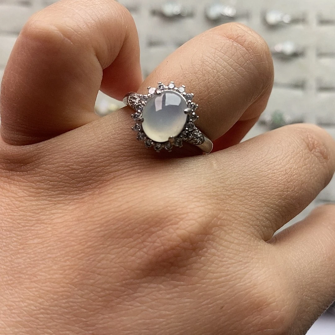 翡翠未镶嵌戒指翡翠