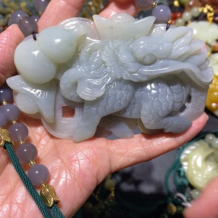 岫玉岫玉吊坠未镶嵌