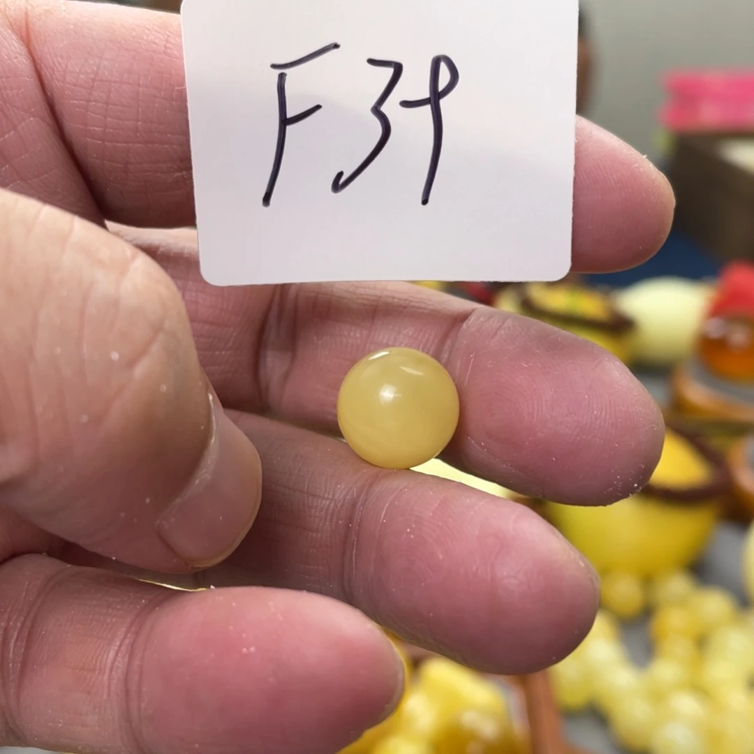 手链琥珀未镶嵌多样性发，发其中一件