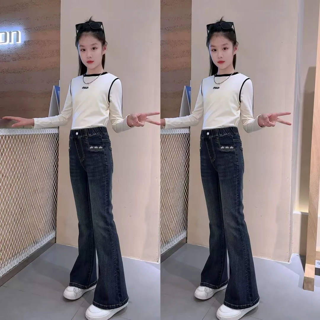 2025女童秋季新款牛仔裤春秋显瘦洋气高腰时尚休闲春季开叉
