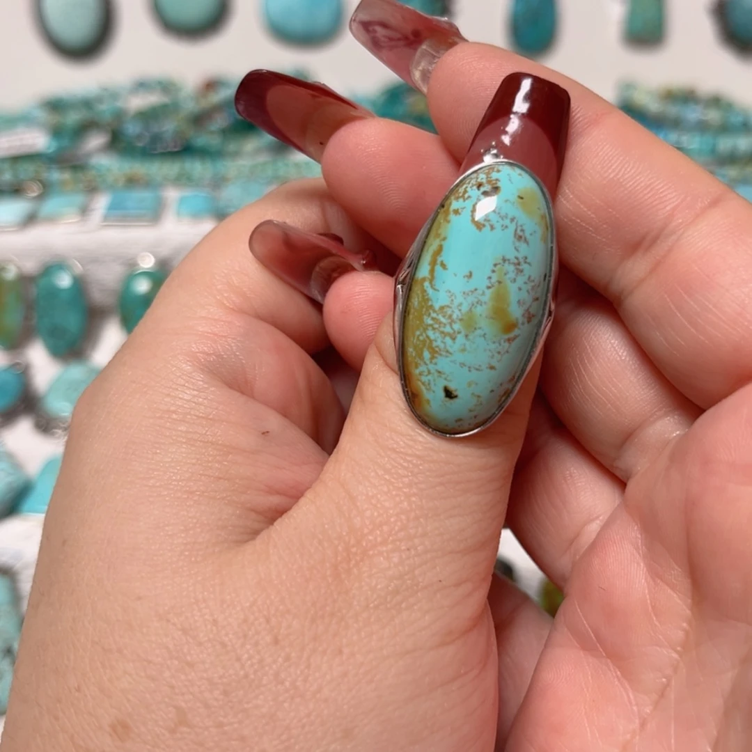 【闪购商品】未镶嵌绿松石珠宝奇石