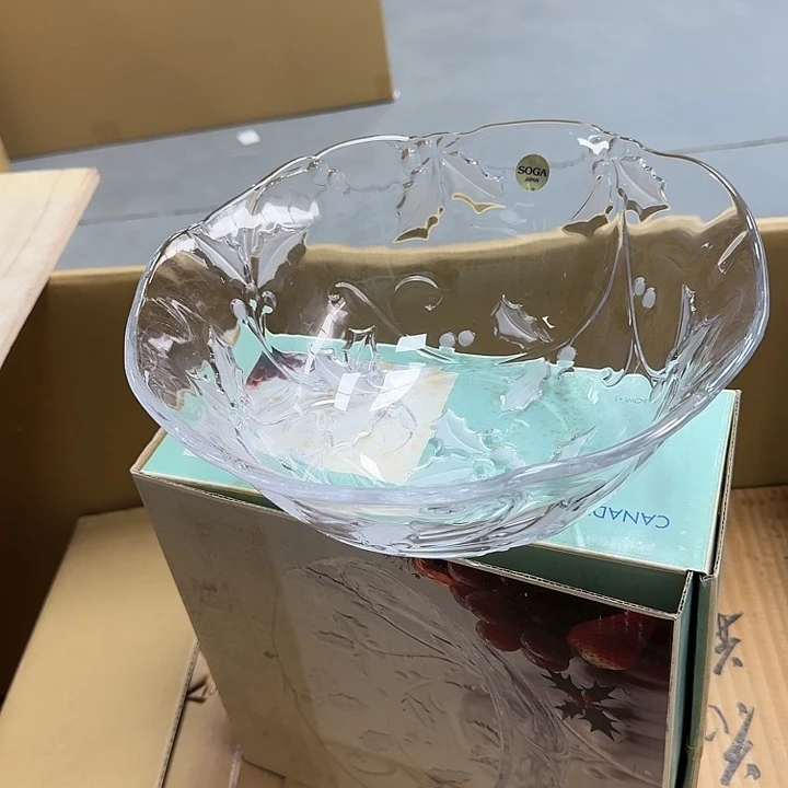 精品瓷器。