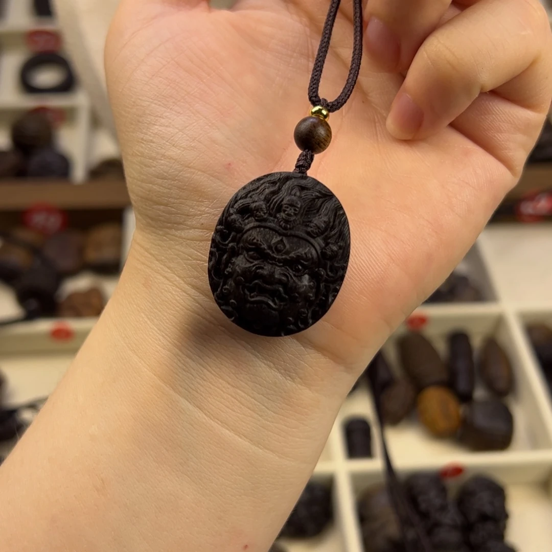 海南财神随行脖挂