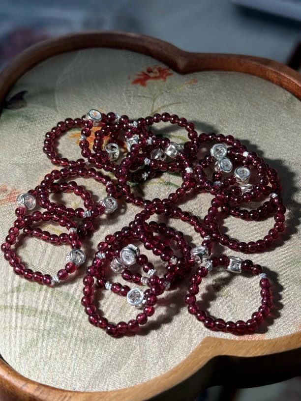 石榴石镶嵌戒指 发货多样性 发其一