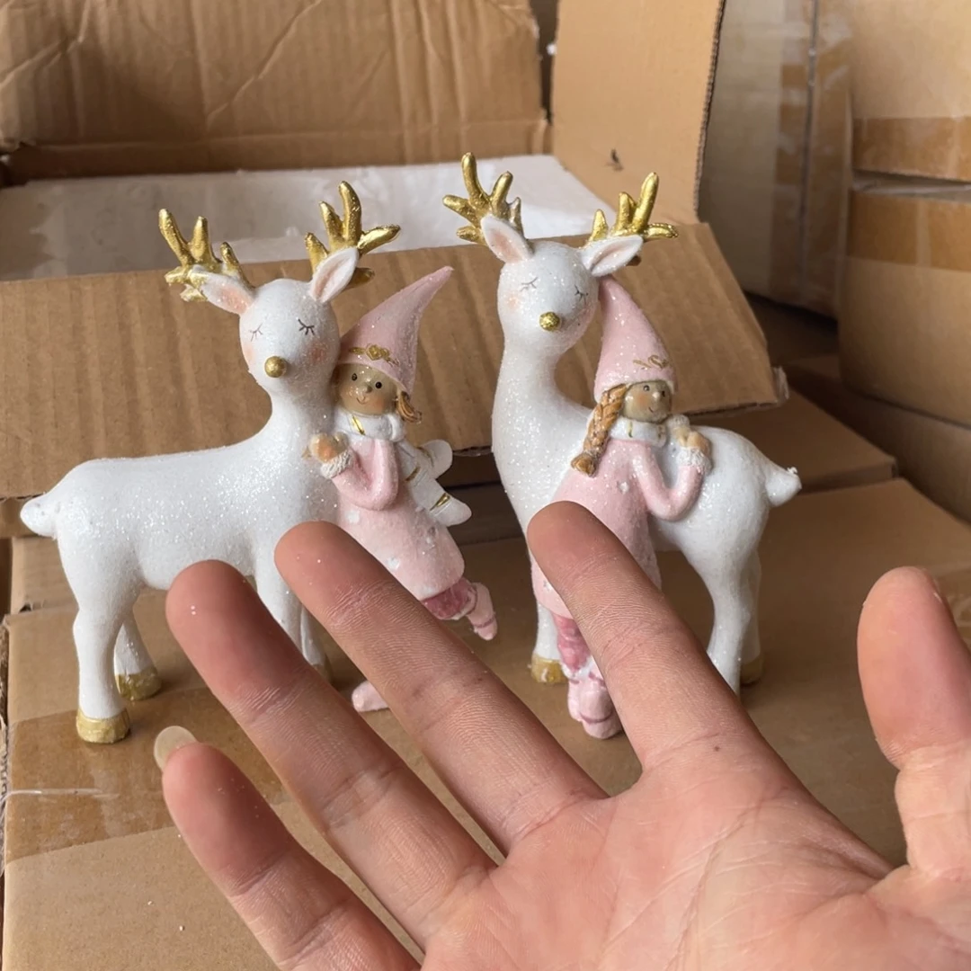 【闪购商品】树脂小号麋鹿女孩一对