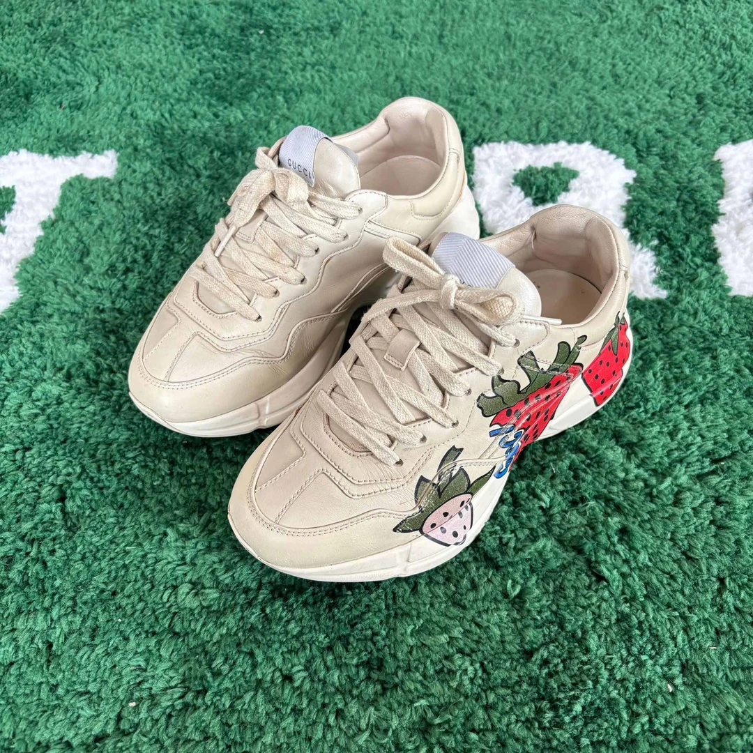 GUCCI/古驰 草莓红 老爹鞋 34.5码 二手无原盒 老爹鞋 ylp1050