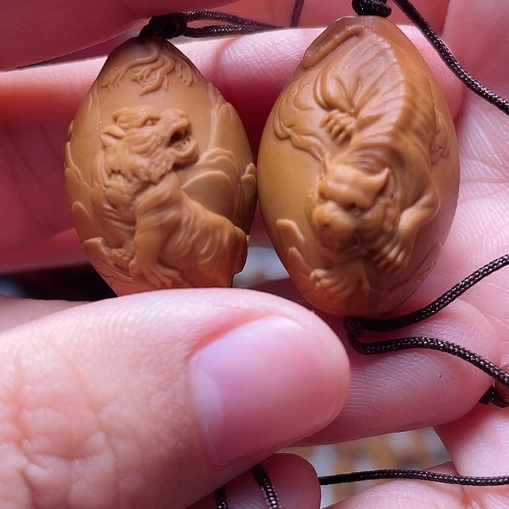 橄榄核吊坠橄榄球