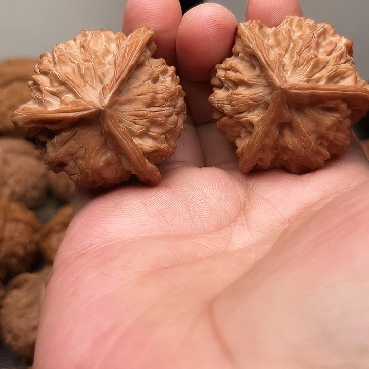 吊坠文玩核桃你们都在