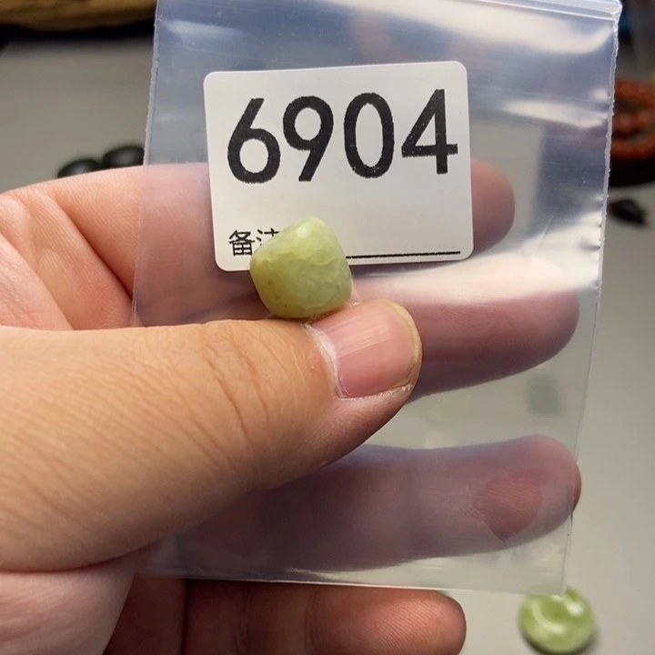 光****蛇纹石玉未镶嵌项链