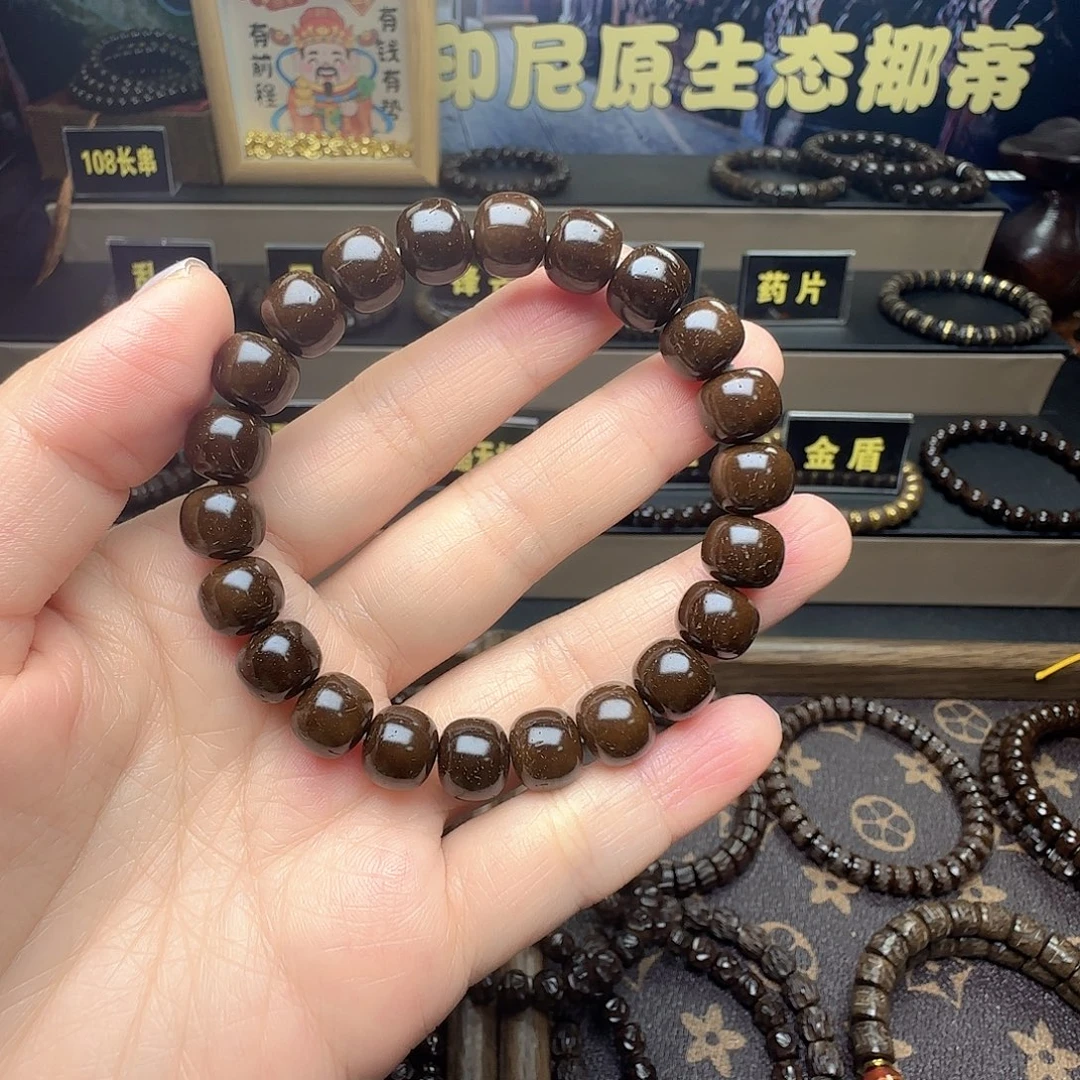 ****水吊坠椰蒂印尼原生态椰蒂老型10×9