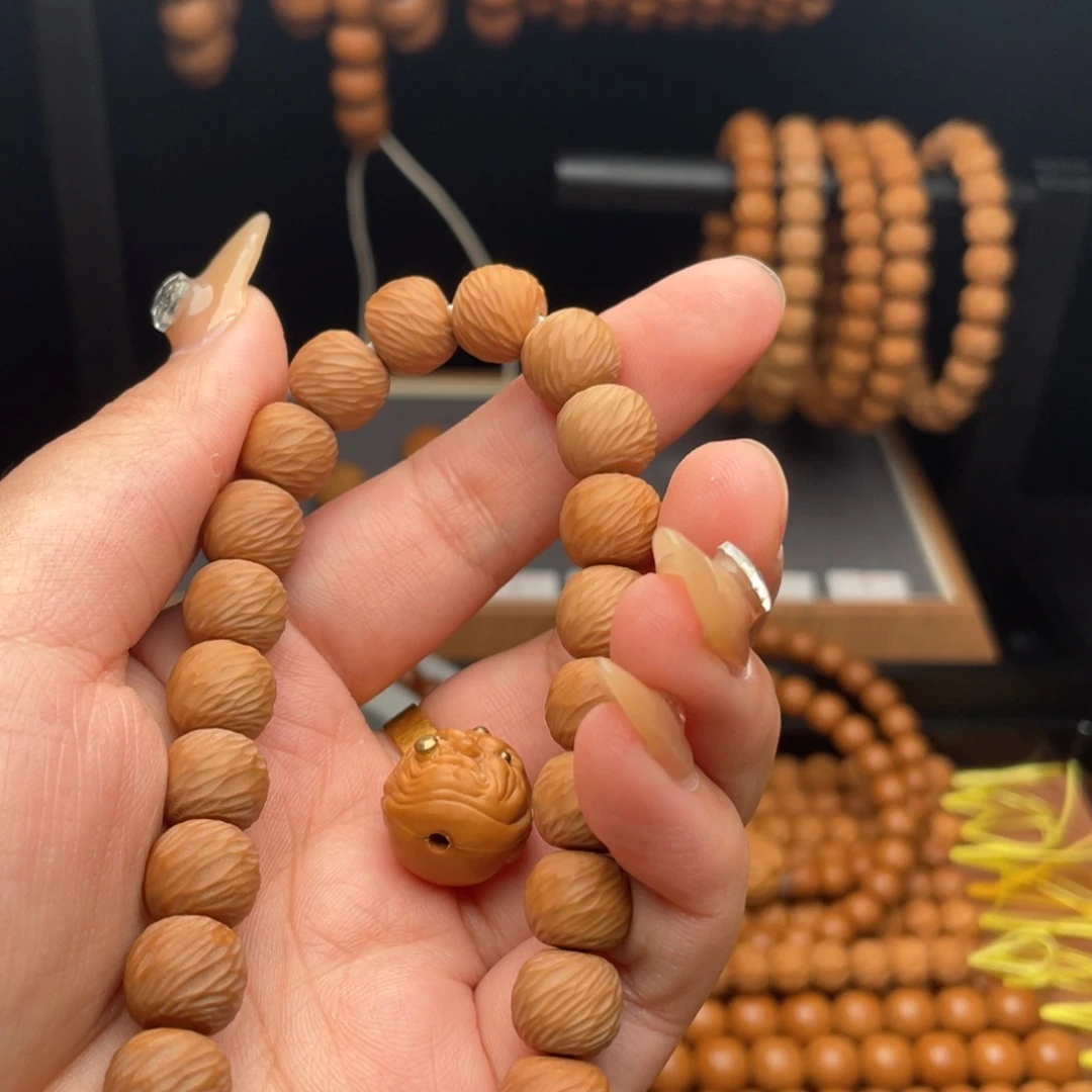 就***菜手串桃核微瑕云锦