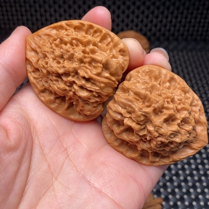 文玩核桃吊坠8官帽44