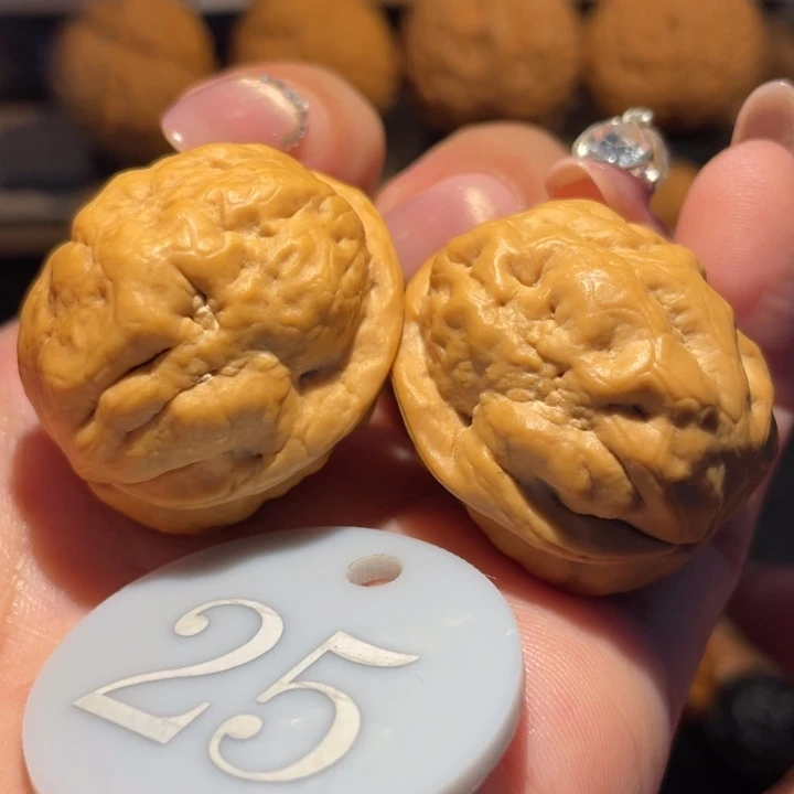 抱抱娃核桃尺寸32