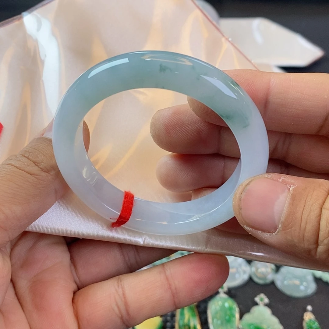 【闪购商品】未镶嵌手镯翡翠
