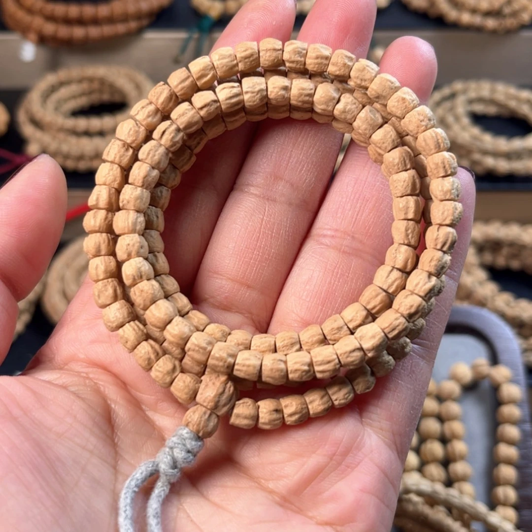 【闪购商品】柏香籽/百香籽吊坠A228