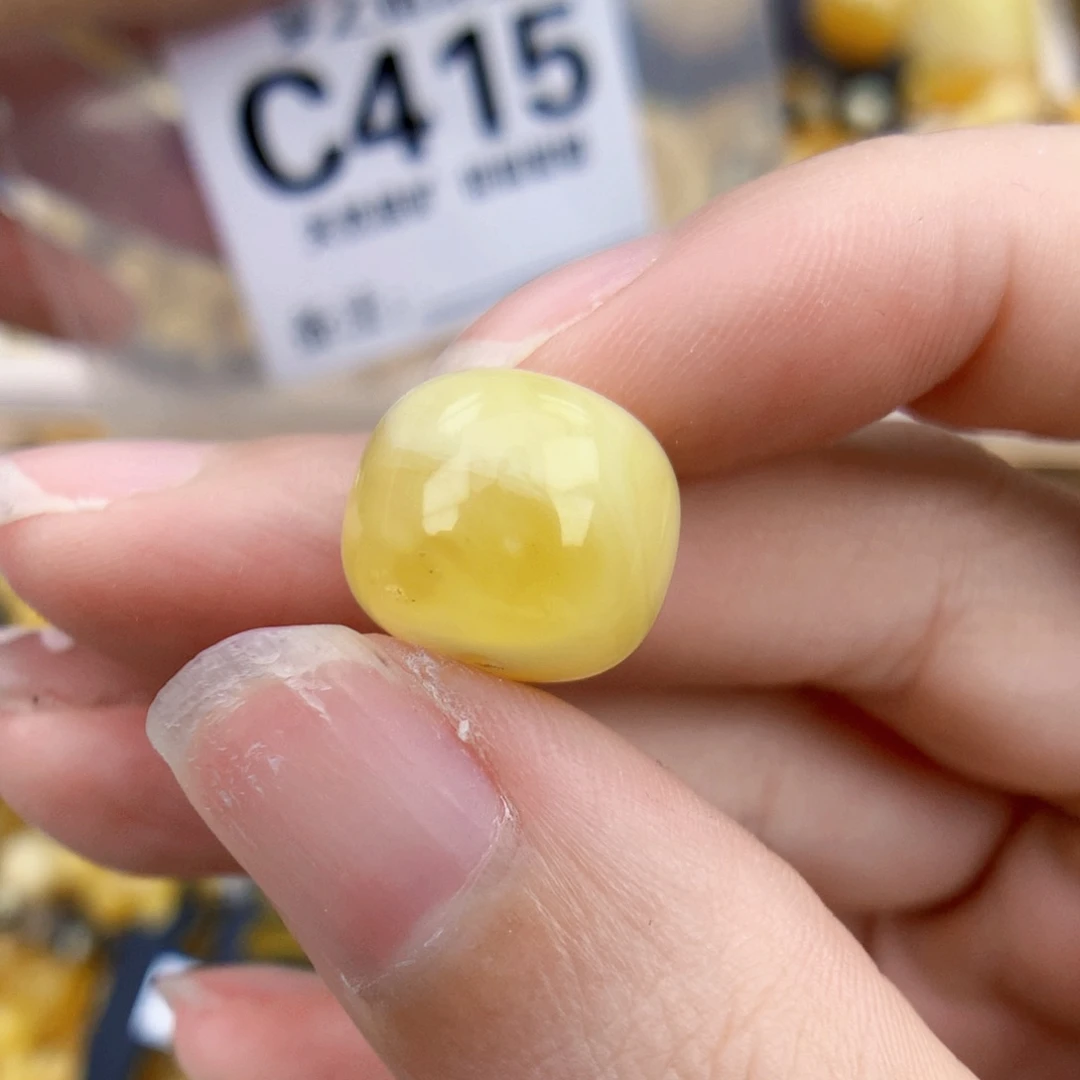 未镶嵌琥珀珠宝奇石13.5