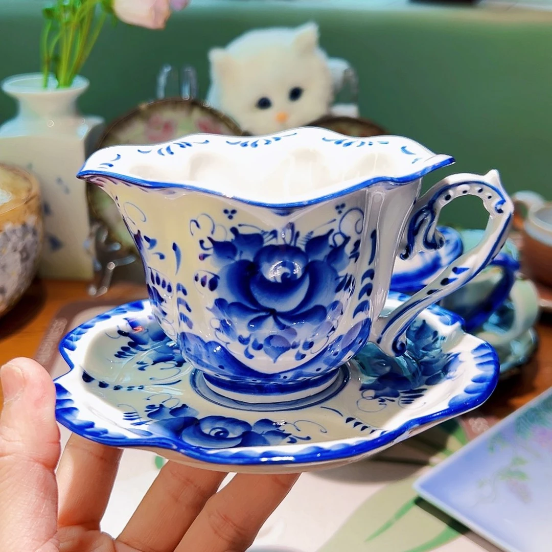 咖啡杯和茶杯也要搭配一些