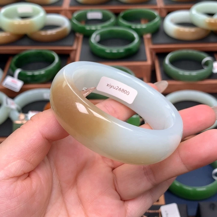 和田玉5657圈口未镶嵌