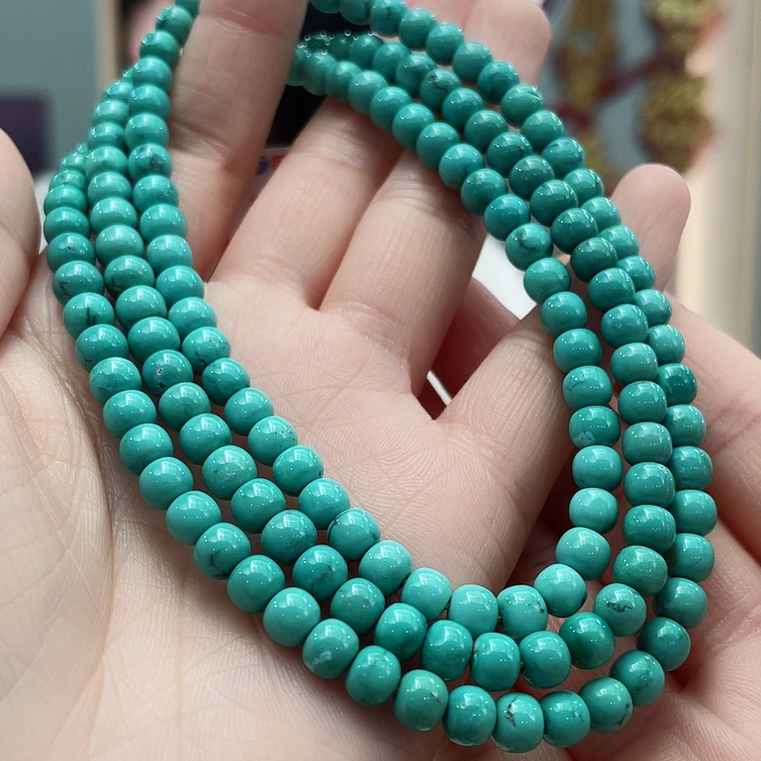 绿松石颈饰未镶嵌