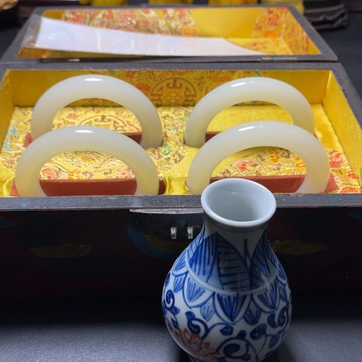摆件陈*平推荐瓷器专拍链接