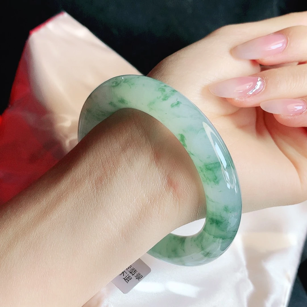 翡翠未镶嵌手镯缅甸天然a货翡翠手镯
