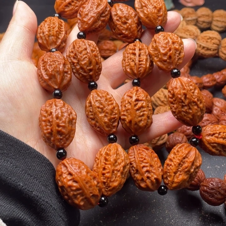 文玩核桃手串手持