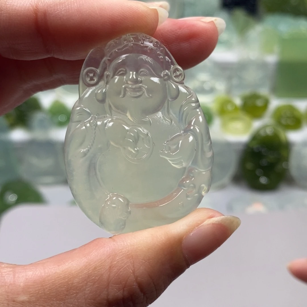 傻***晴蛇纹石玉未镶嵌颈饰