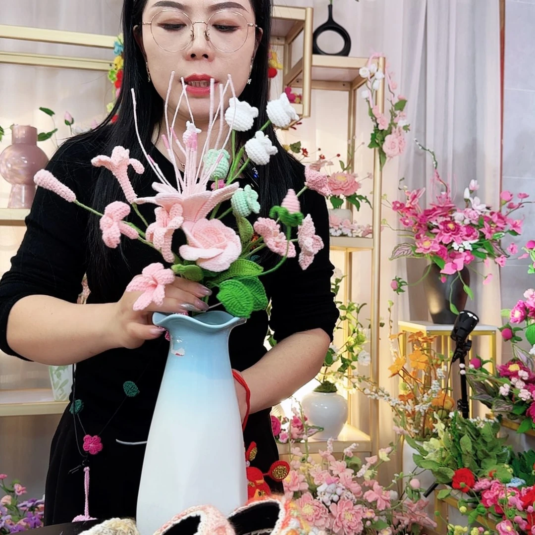 纯手工钩织手工钩织设计花束