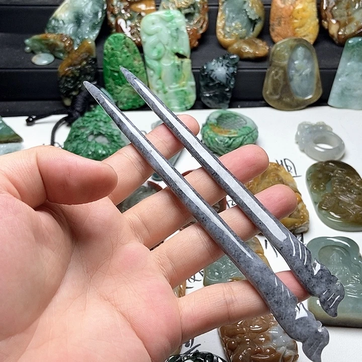 颈饰未镶嵌翡翠翡翠a货