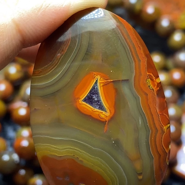 玛瑙/玉髓颈饰未镶嵌往***丁