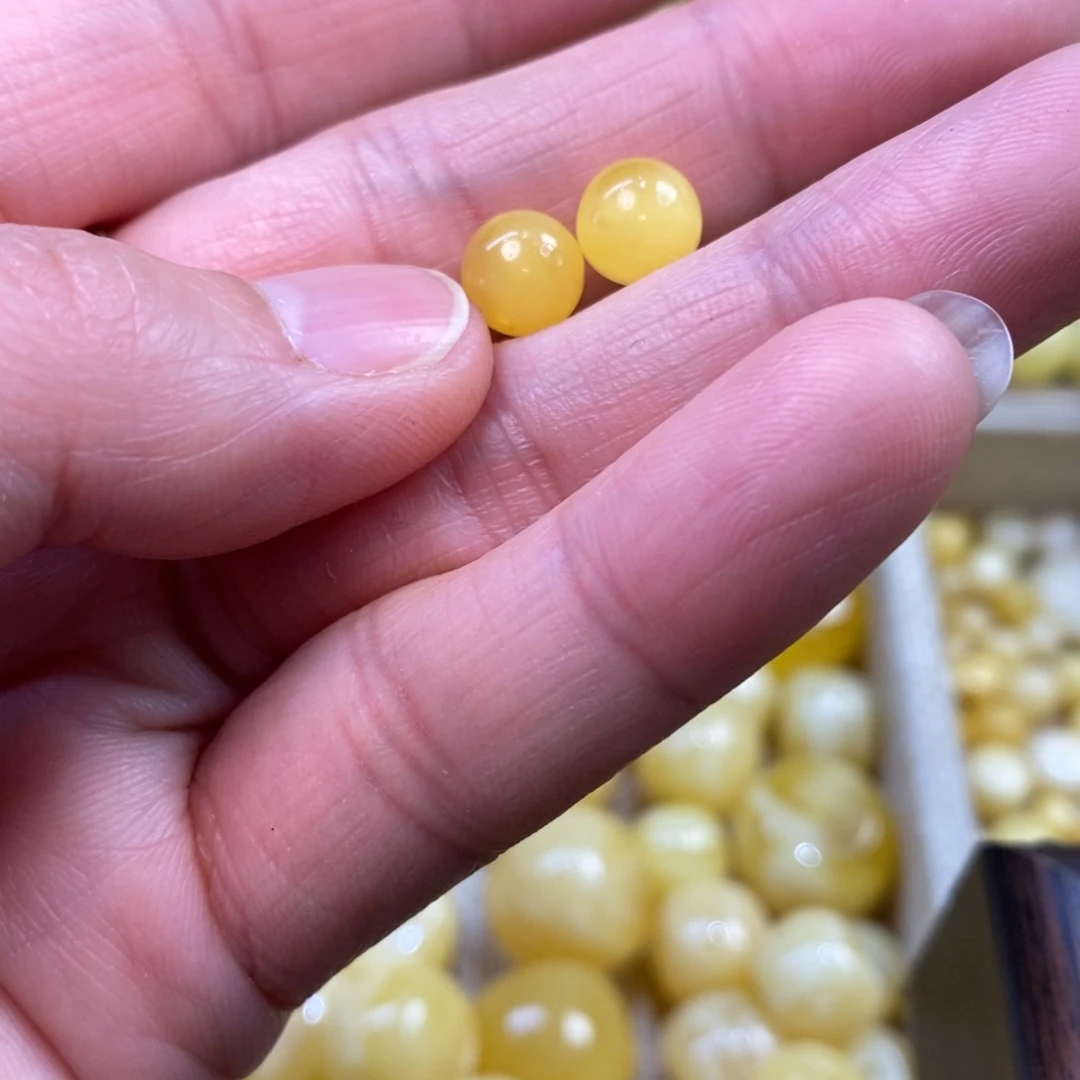 琥珀未镶嵌裸石蜜蜡配珠