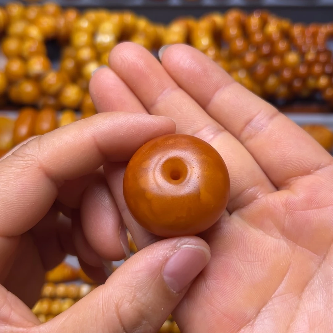 琥珀未镶嵌吊坠(不含链)