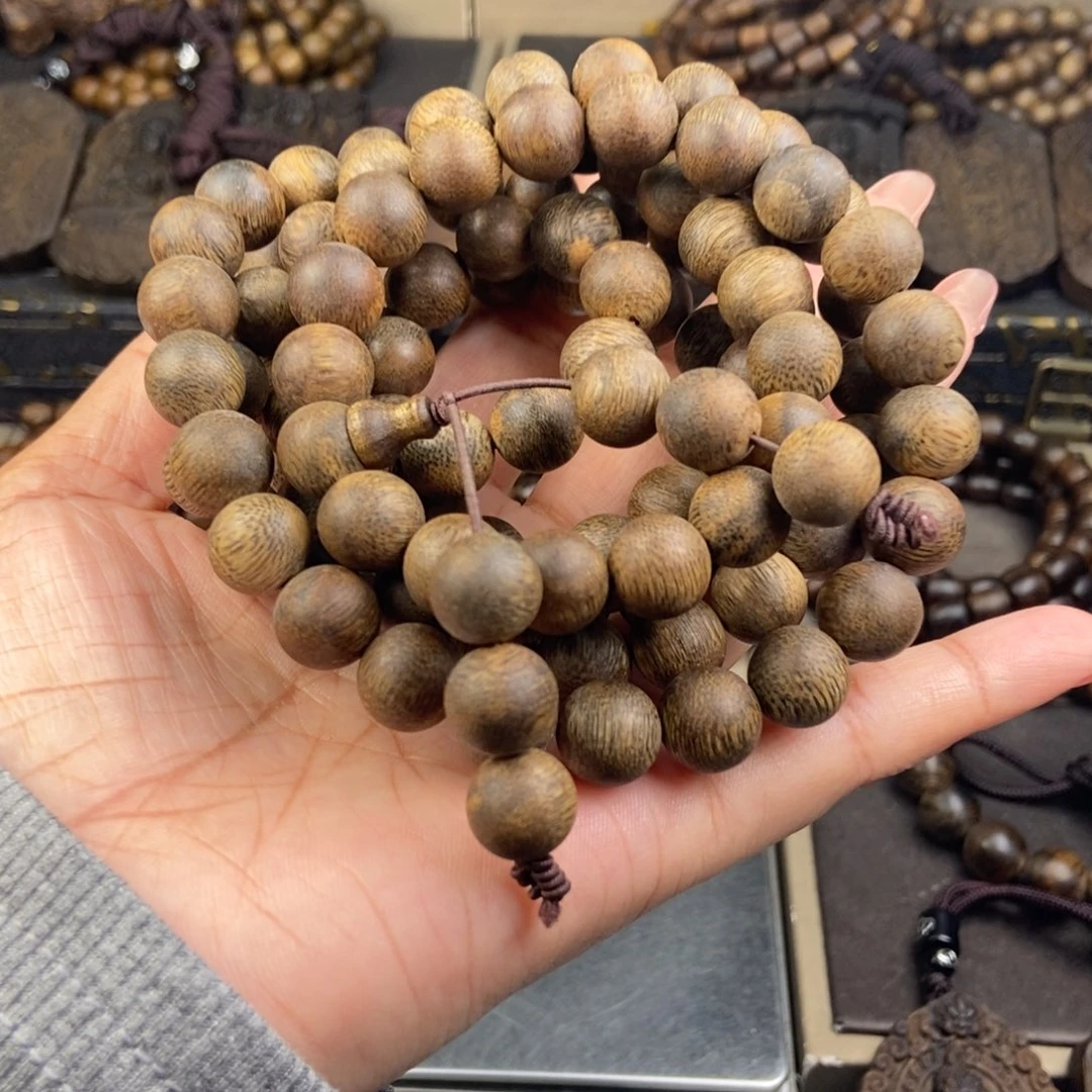 沉香手串用****4越南白棋楠
