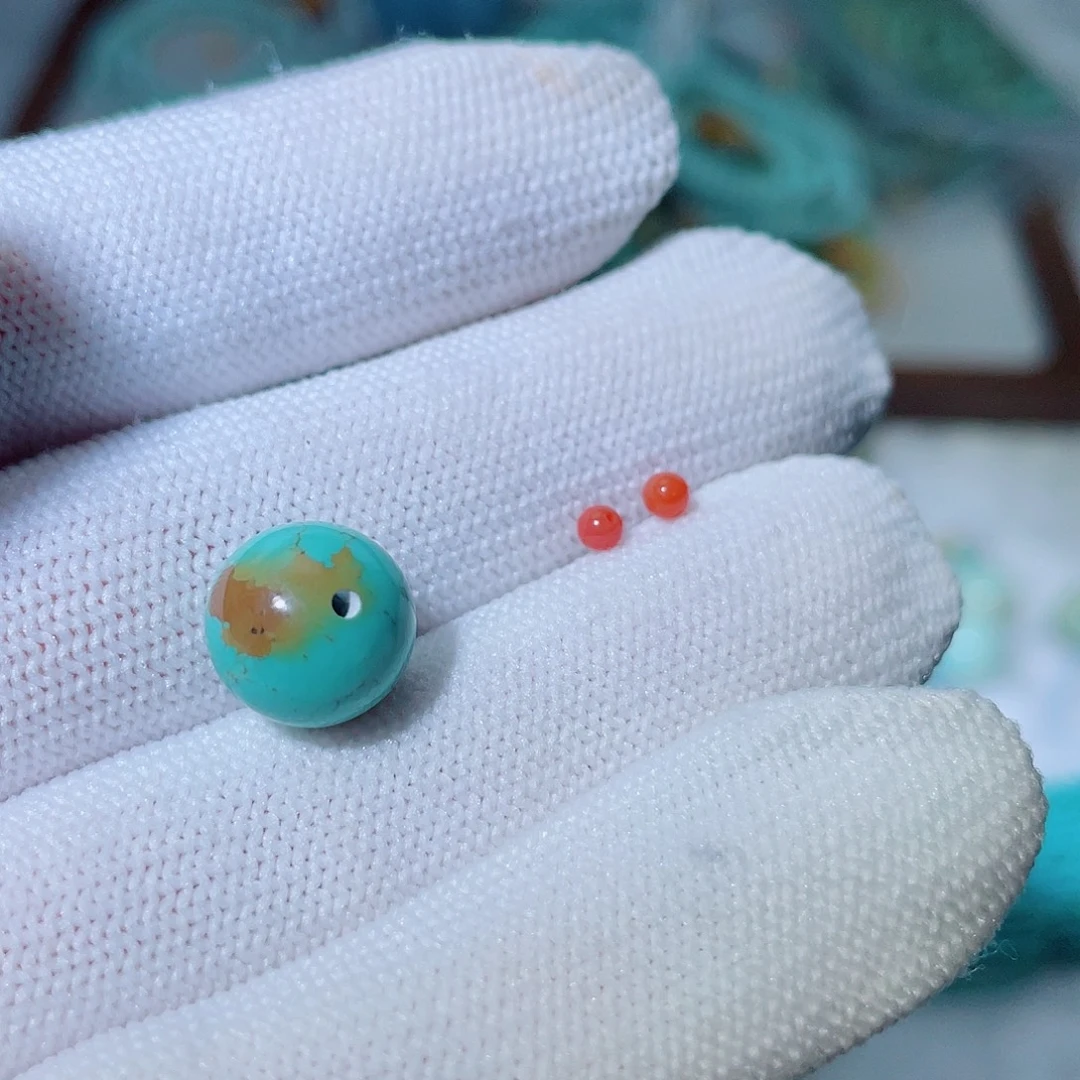 南红玛瑙未镶嵌珠宝奇石