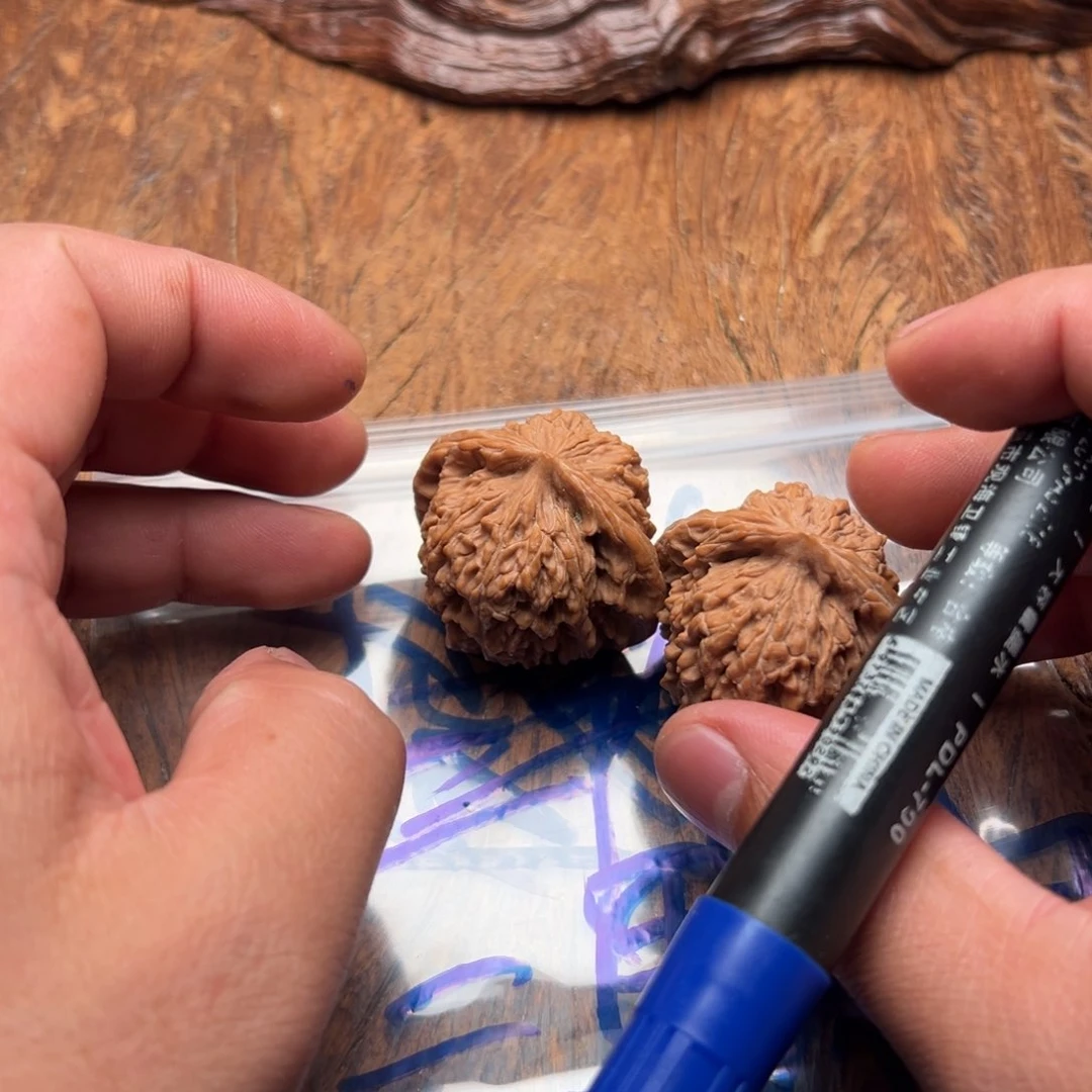 文玩核桃把件三*树四座楼