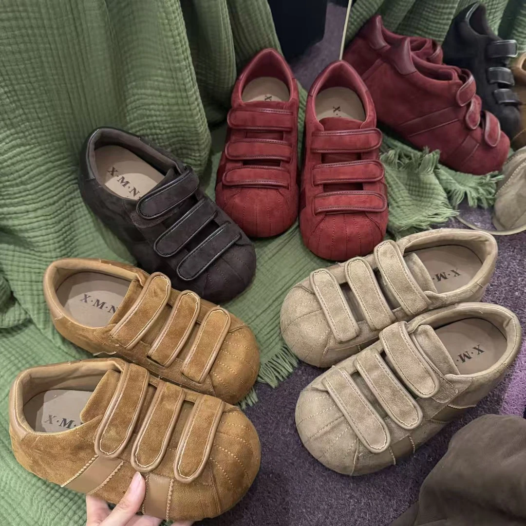 2025秋冬季新时尚百搭拼色设计感魔术贴厚底增高面包外穿女休闲鞋