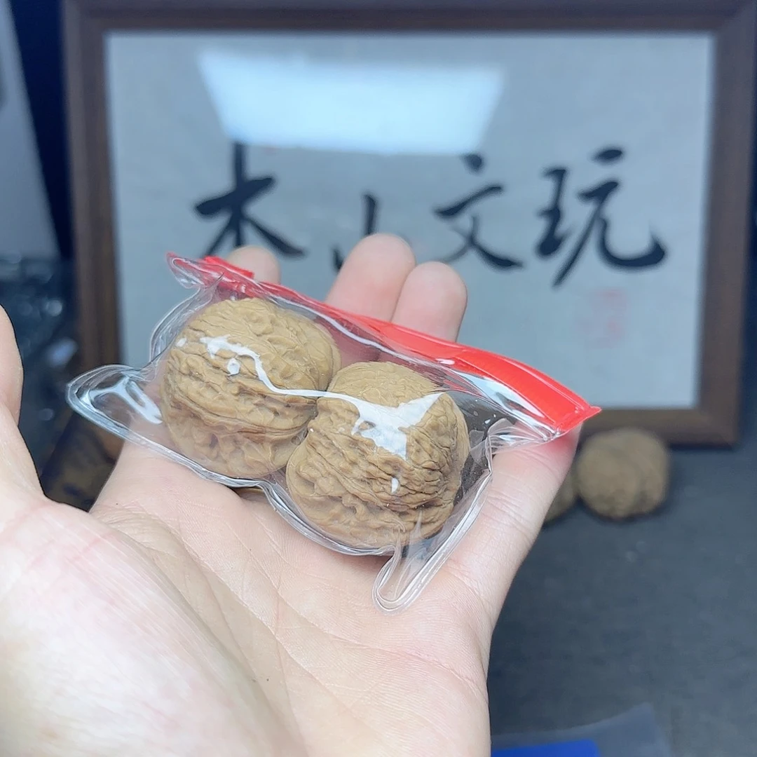 文玩核桃吊坠加*鸭2666666