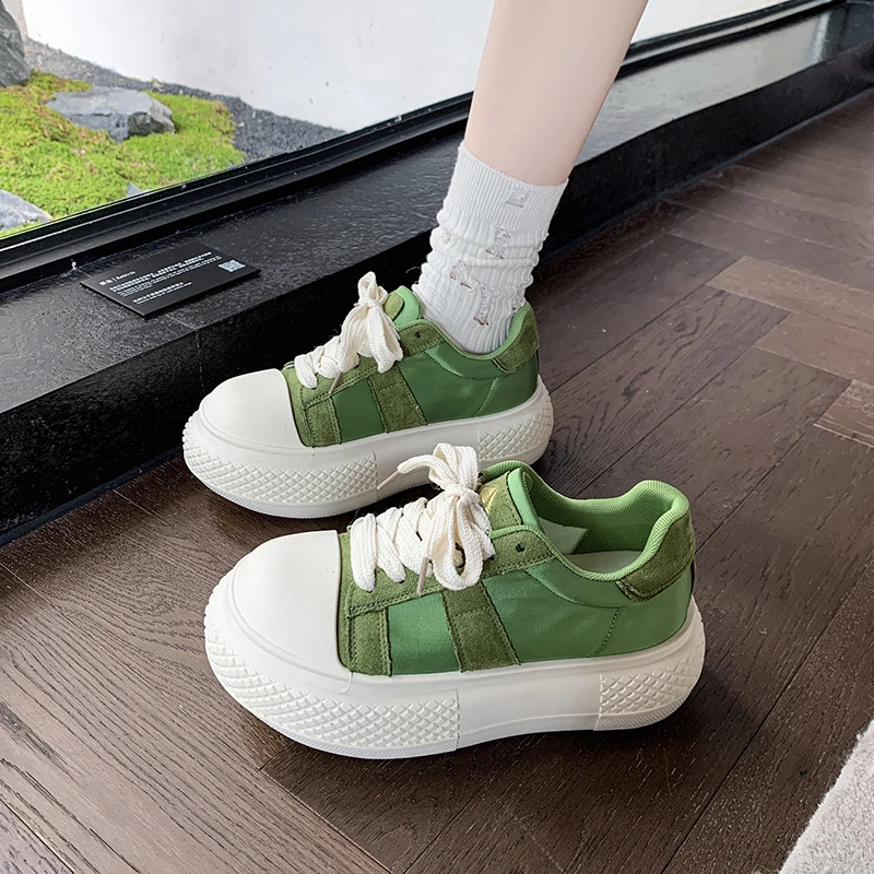 拖鞋欧货爆款厚底增高小白鞋女百搭圆头休闲运动板鞋